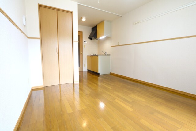 居室・リビング　☆広さ洋室７．５帖☆