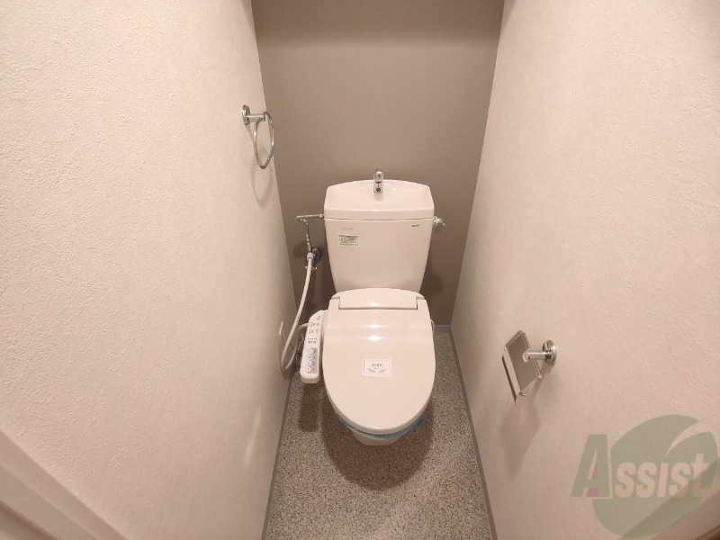 トイレ　トイレです。ウォシュレット付を探している方、おすすめです。
