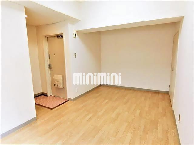 居室・リビング　凹凸がなく家具の配置がしやすいですね♪