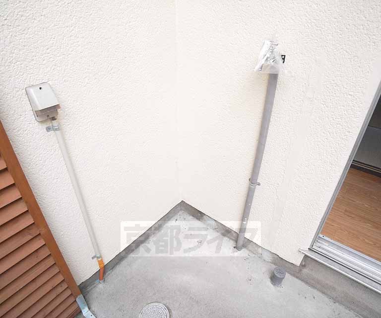 バルコニー　洗濯機は室外に設置可能です。