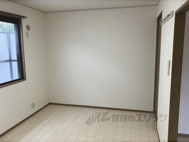 居室・リビング　洋室