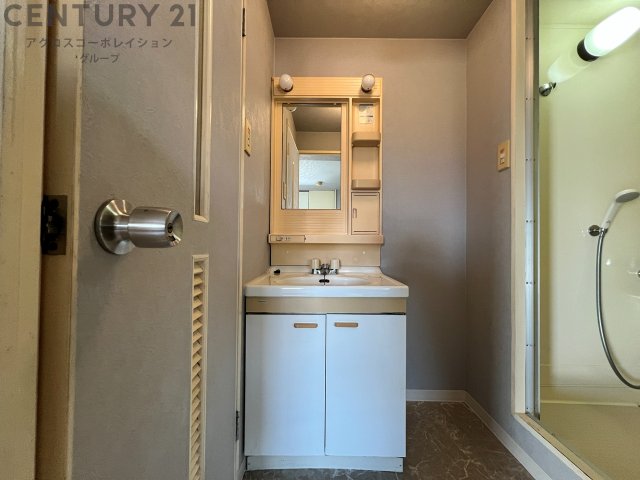 洗面設備　独立洗面化粧台付きでおすすめです！