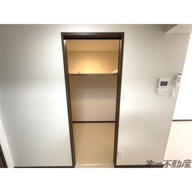 収納　ウォークインクローゼット