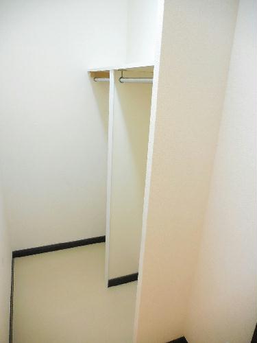 収納　ウォークインクローゼット