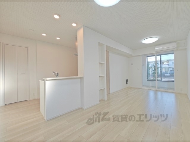 居室・リビング　リビング