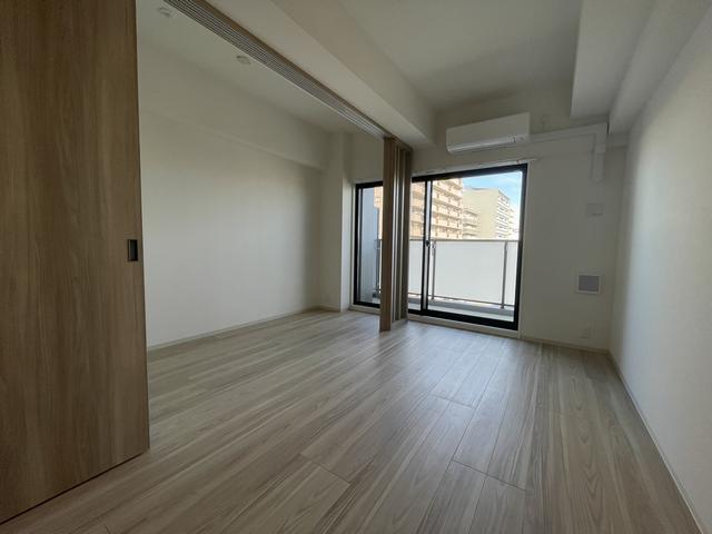 居室・リビング　東向きのお部屋です。