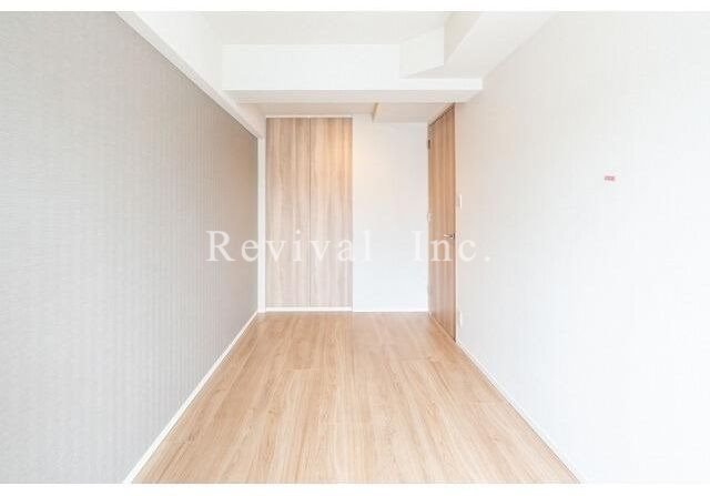 その他部屋・スペース　家具配置のしやすいベッドルームでございます