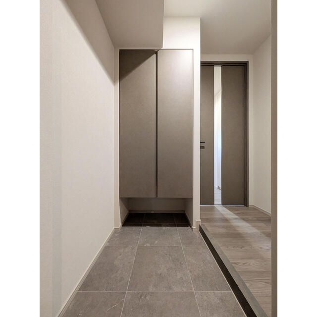 玄関　シンプルで使いやすい玄関です
