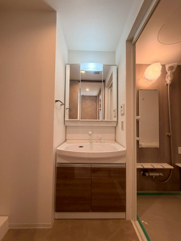 洗面設備　別フロアの参考画像です