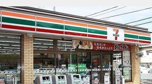 コンビニ　セブンイレブン岡山植松店（コンビニ）まで350m