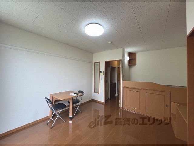 居室・リビング　洋室