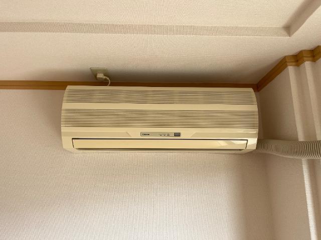 その他設備　リビングエアコン