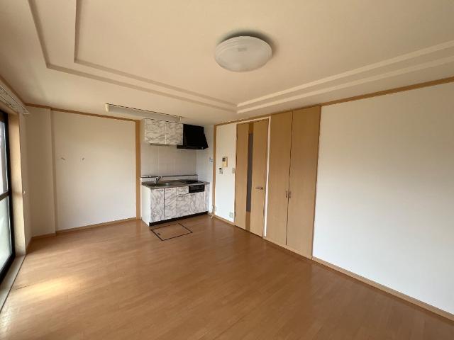 居室・リビング　リビング