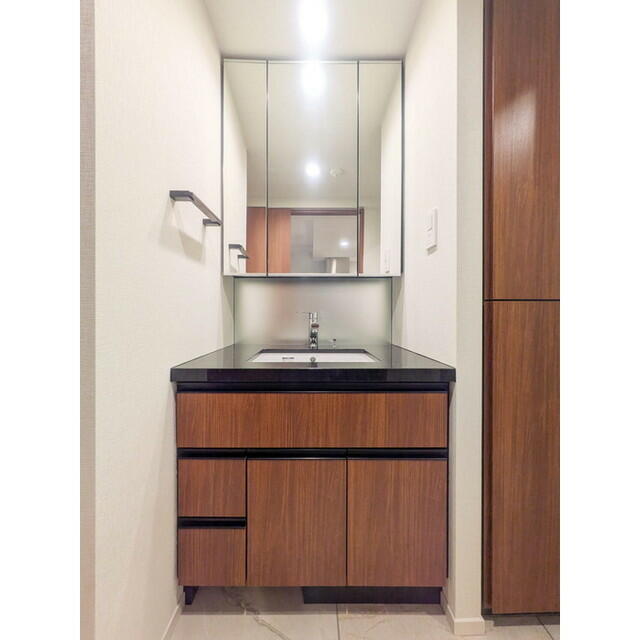 洗面設備　別部屋参考画像