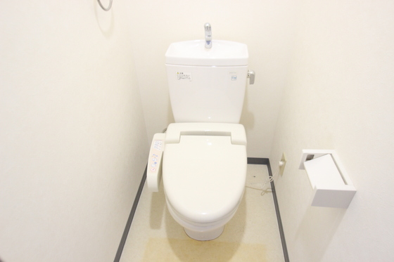 トイレ　※別部屋の写真です