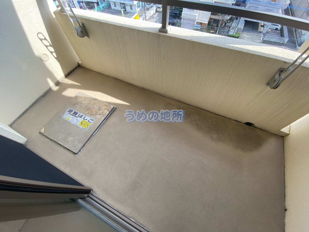 バルコニー　ベランダ