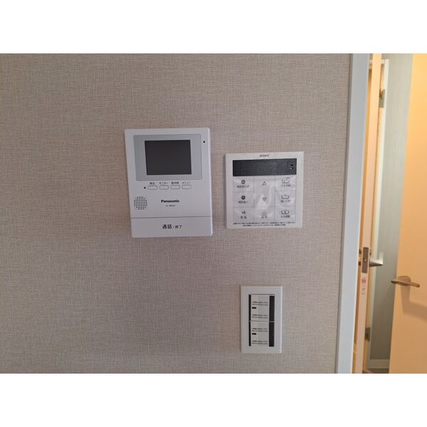 セキュリティ　※別号室の参考写真です