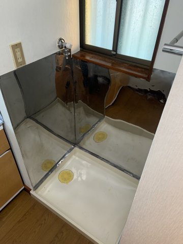 その他　室内洗濯機置き場です