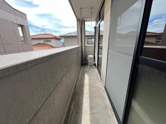 バルコニー　ベランダ