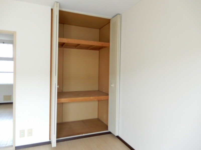 収納　図面と現状に相違がある場合には現状を優先