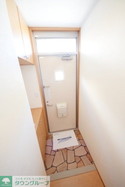 玄関　シューズボックス完備