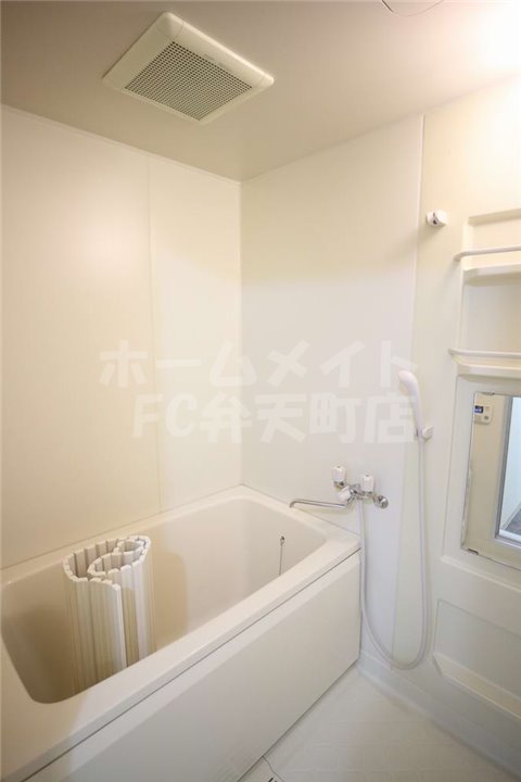 バス・シャワールーム　きれいなお風呂です