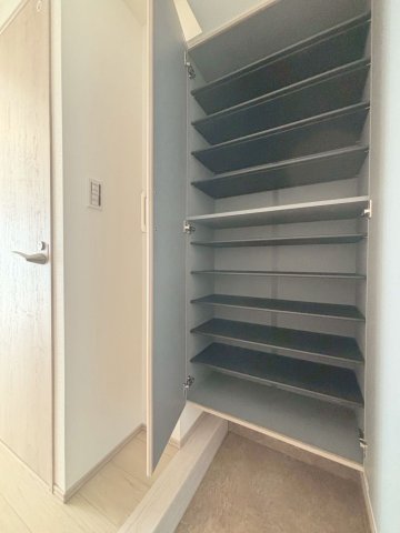 その他　シューズボックスです