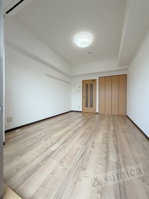 居室・リビング　扉を開ければこの解放感＾０＾さぁどう使いましょうか。。。