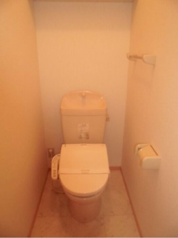 トイレ　図面と現状に相違がある場合には現状を優先