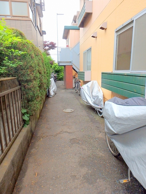 エントランス　建物への入口！