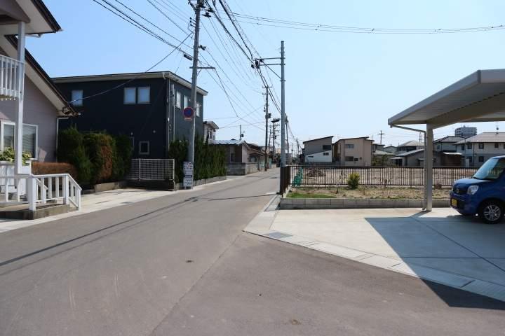 その他　前面道路（その他）まで0m