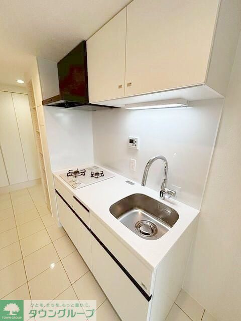 キッチン　お部屋探しは株式会社　タウンハウジング　までお気軽にお問合…