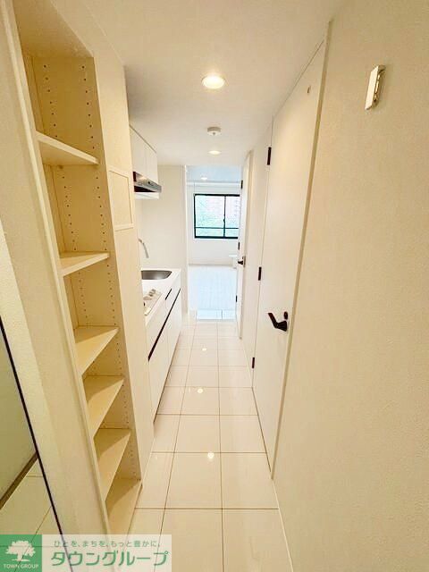 玄関　お部屋探しは株式会社　タウンハウジング　までお気軽にお問合…