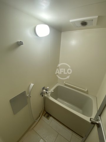 バス・シャワールーム　ヴォーヌング堂ヶ芝　お風呂