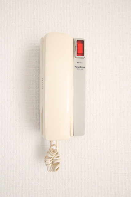 セキュリティ　清掃前のお写真です