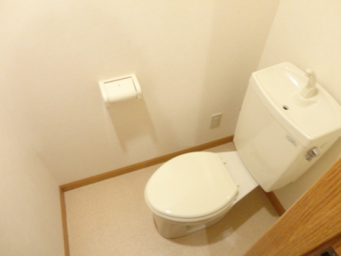 フェアリーテールのトイレ写真