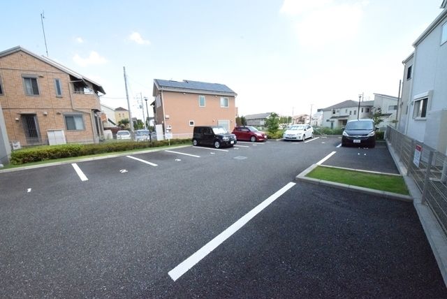 駐車場　★オートロック付きマンション！ネット無料！★