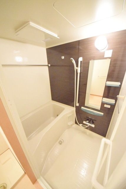 バス・シャワールーム　ネット無料　オートロック付きマンション