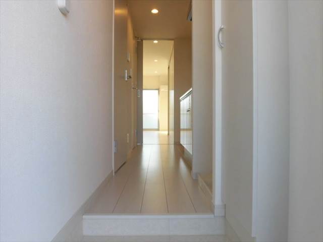 玄関　リブリ・クレオプラスの玄関