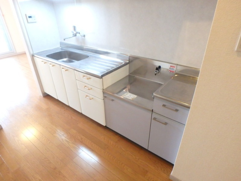 キッチン　図面と現状に相違がある場合には現状を優先