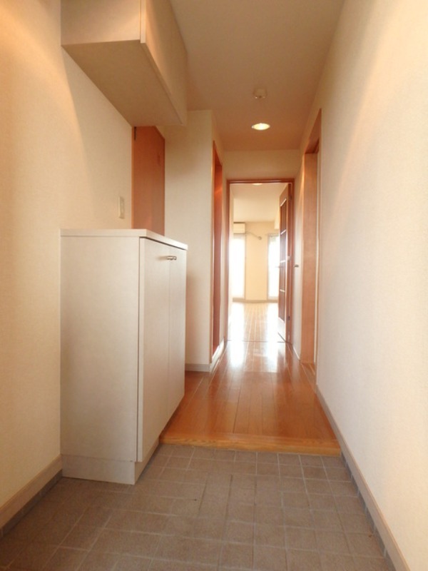 玄関　図面と現状に相違がある場合には現状を優先