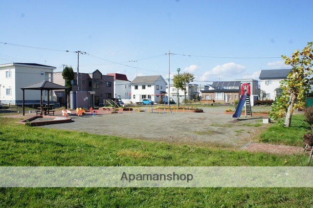 その他　すずむし公園（その他）まで303m