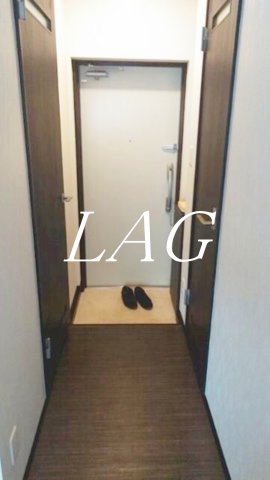 玄関　玄関です。