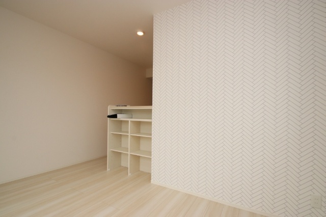 居室・リビング　ルピナ尾倉　１０１　ＬＤＫ