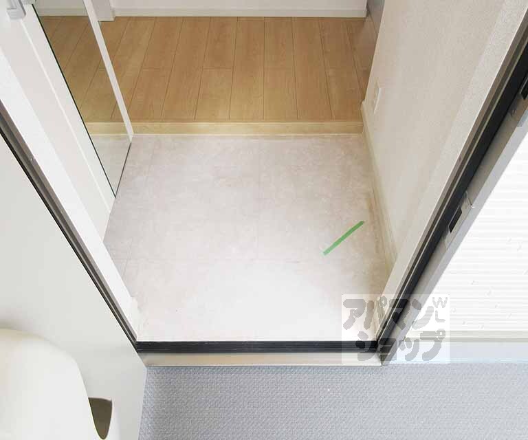 玄関　段差が少ない