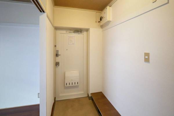 玄関　ビレッジハウスの同一物件・同一タイプの間取りの写真です