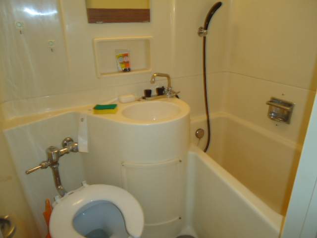 バス・シャワールーム