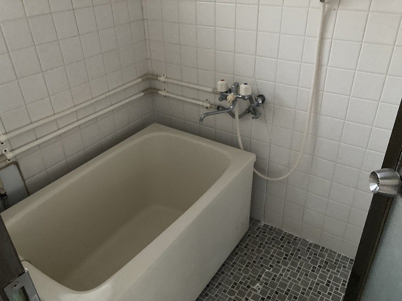 バス・シャワールーム　他部屋