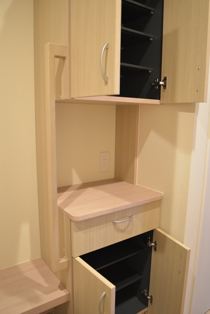 玄関　下駄箱付なので、玄関はいつでもスッキリ片付きますね☆