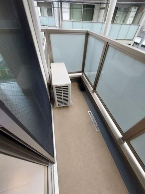 バルコニー　バルコニーあります